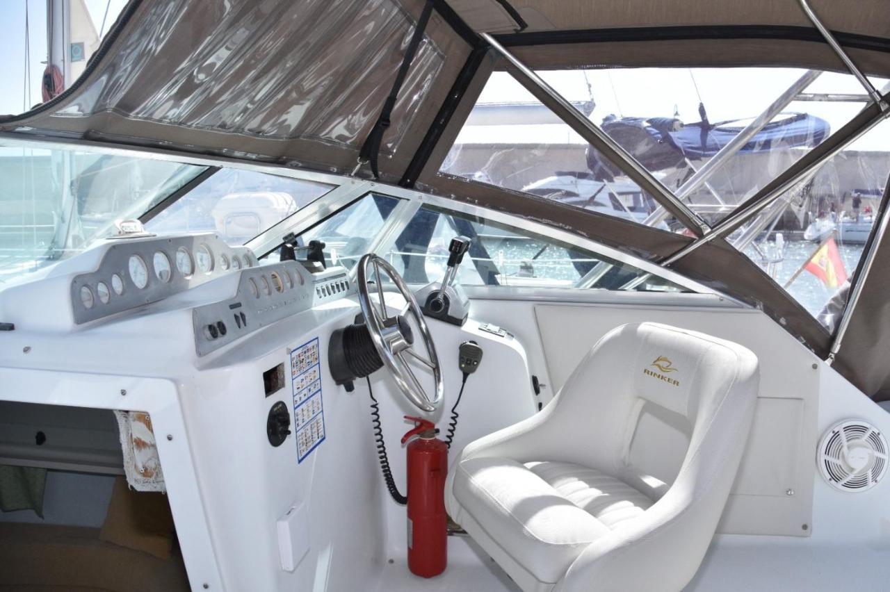 Отель Luxury Boat Karamba I Сан Мигель Экстерьер фото